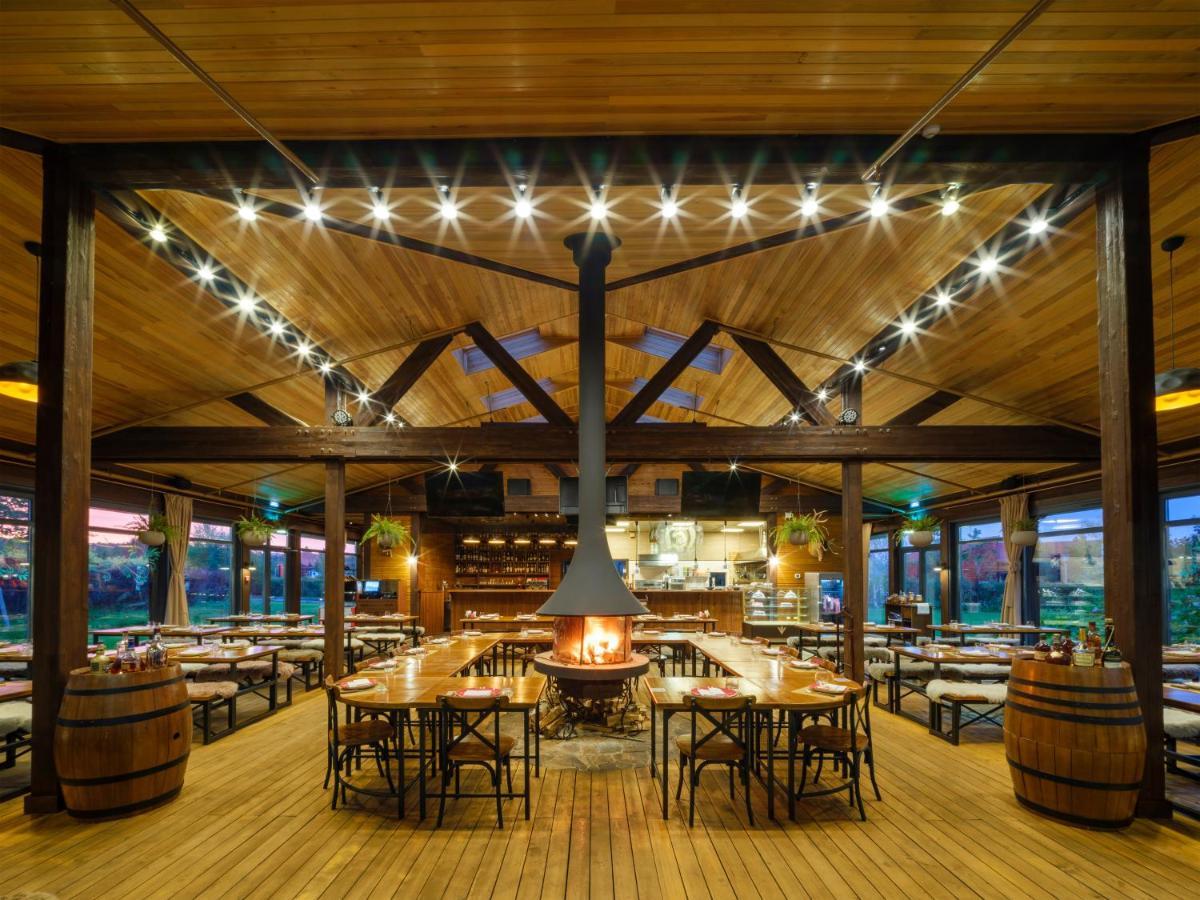 Rixos Borovoe Ξενοδοχείο Shchūchīnsk Εξωτερικό φωτογραφία Interior of the restaurant