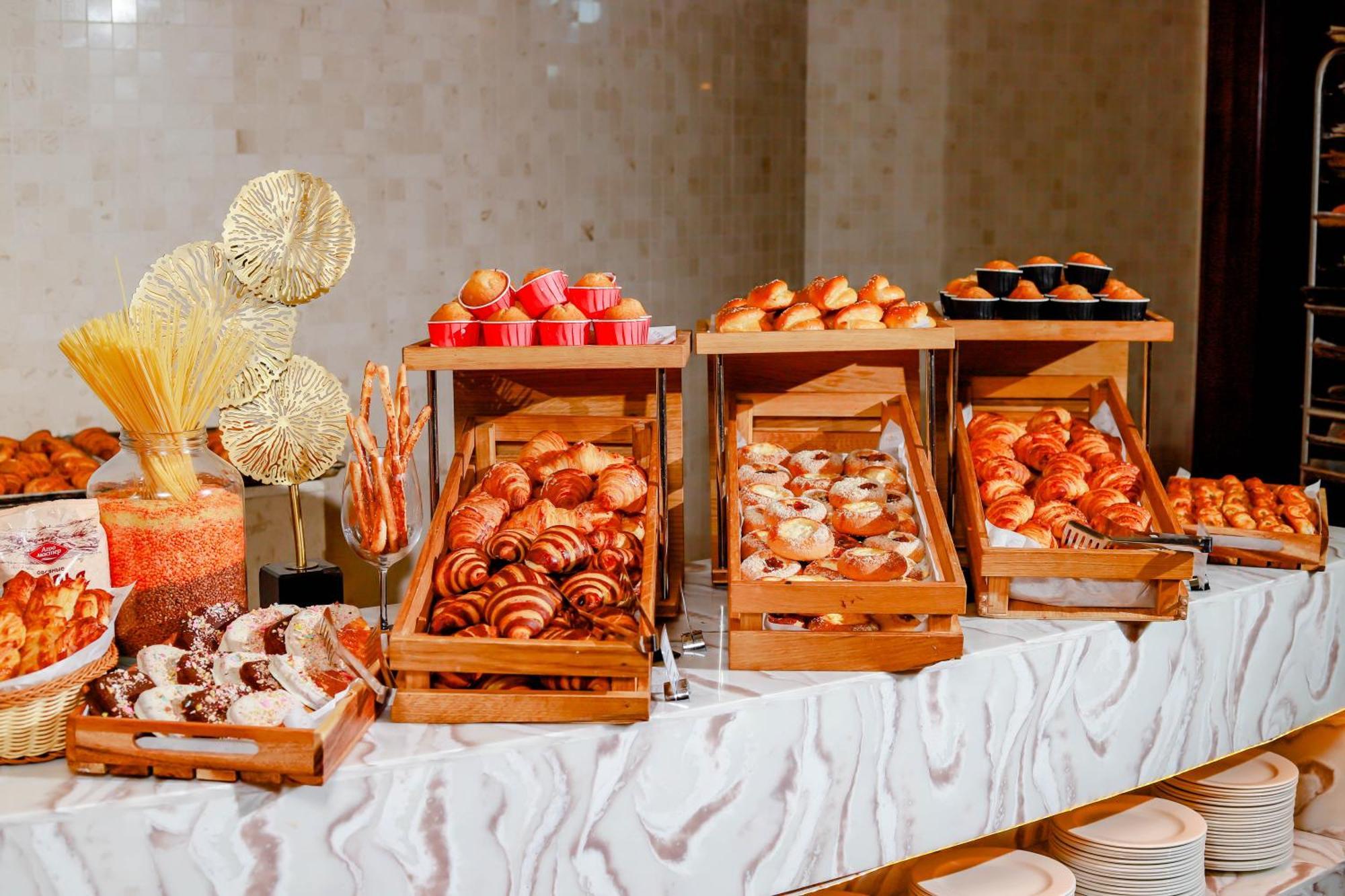 Rixos Borovoe Ξενοδοχείο Shchūchīnsk Εξωτερικό φωτογραφία A pastry buffet